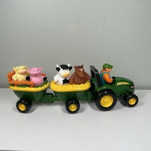 John Deere Animal Sounds Hay Ride- TBEK34908 Cow Horse Sheep Pig